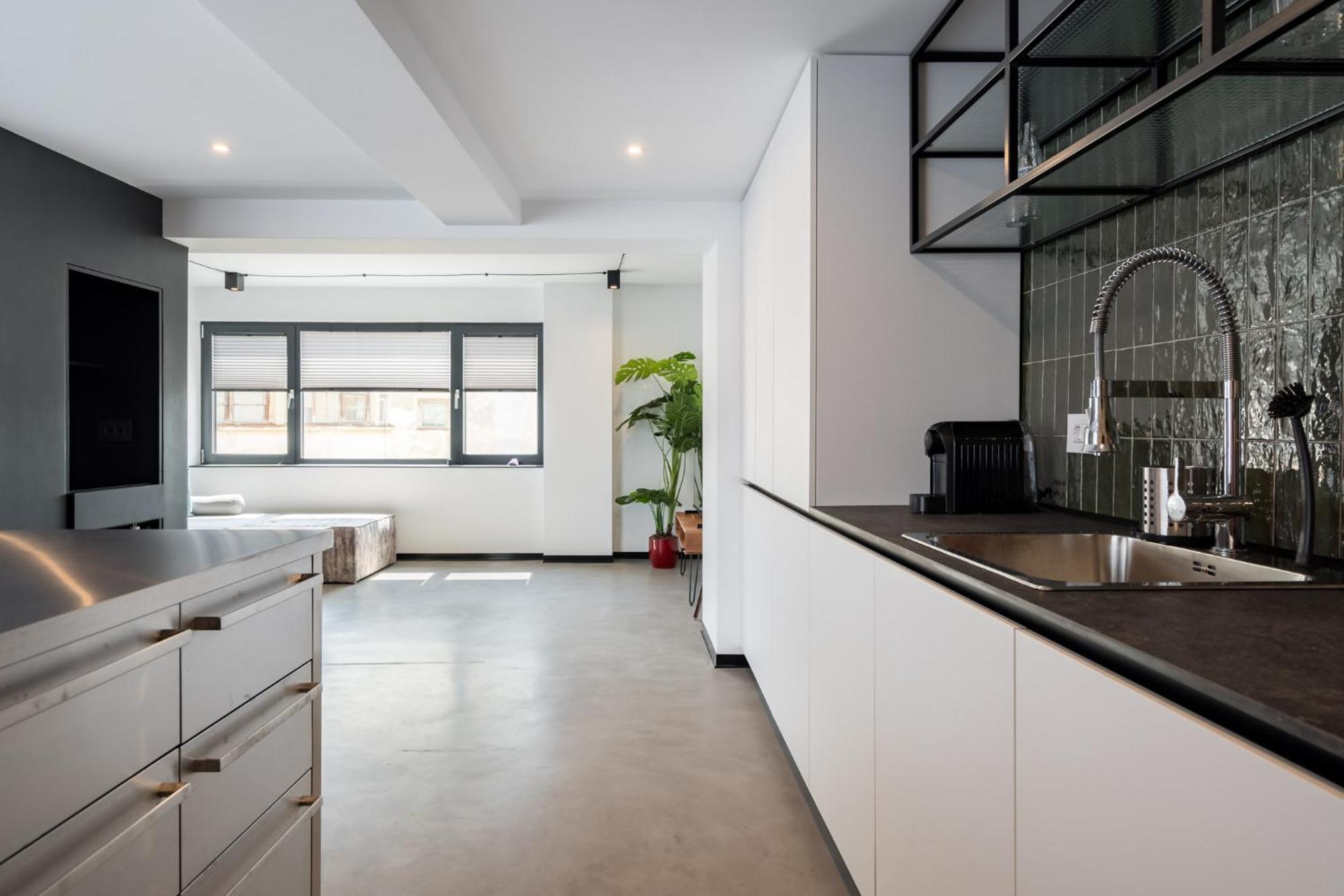 Mood Penthouse - 3Br Luxury Stay In Бухарест Экстерьер фото